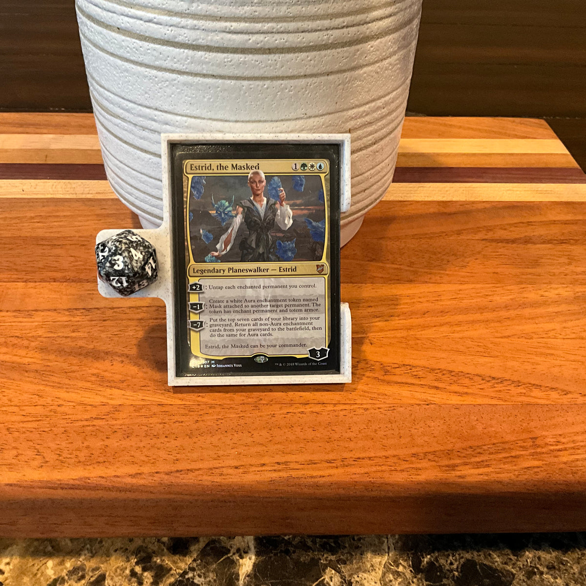3D-printed planeswalker card tray, photo 2